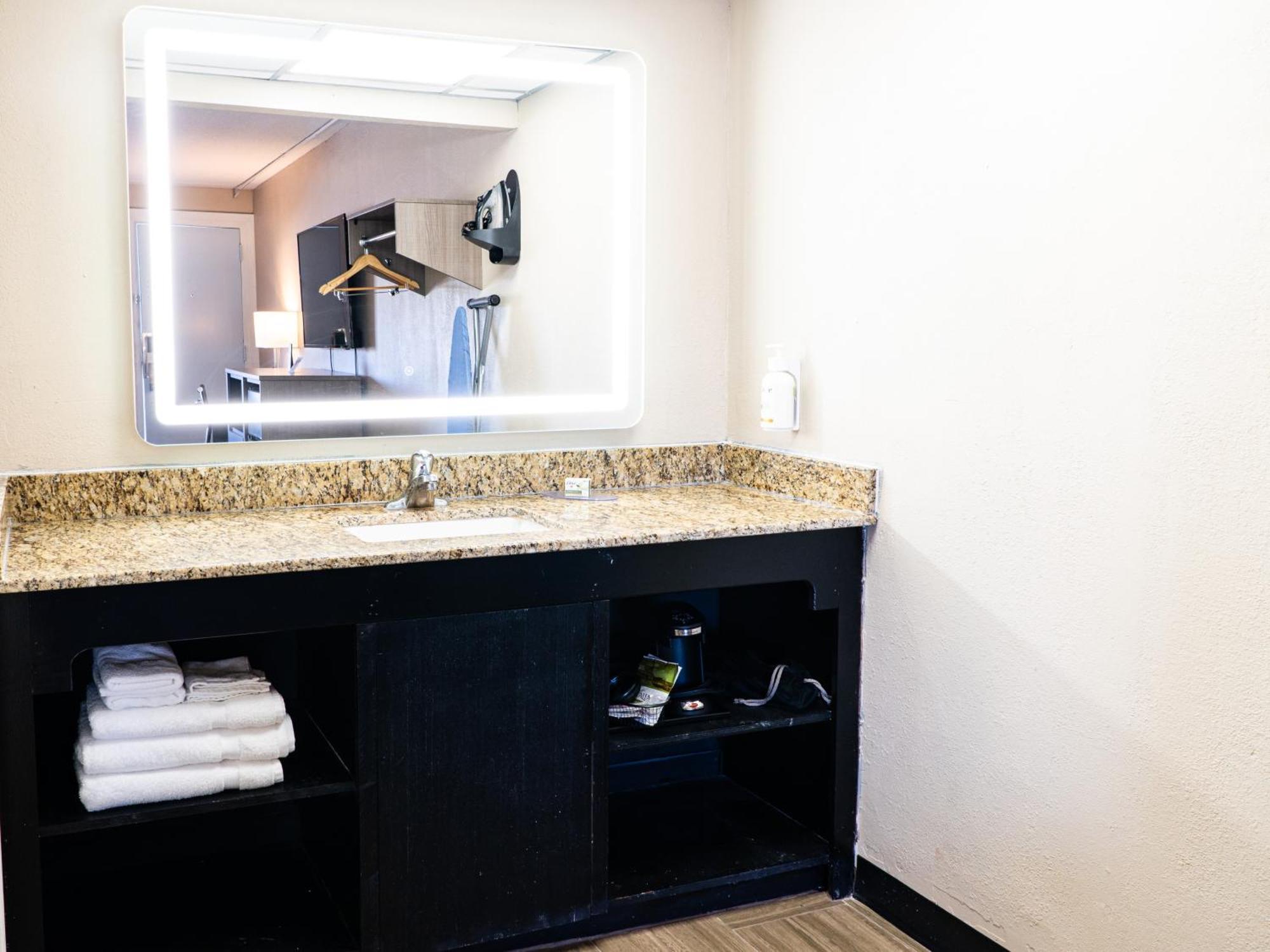ホテル Baymont By Wyndham Corpus Christi Airport エクステリア 写真