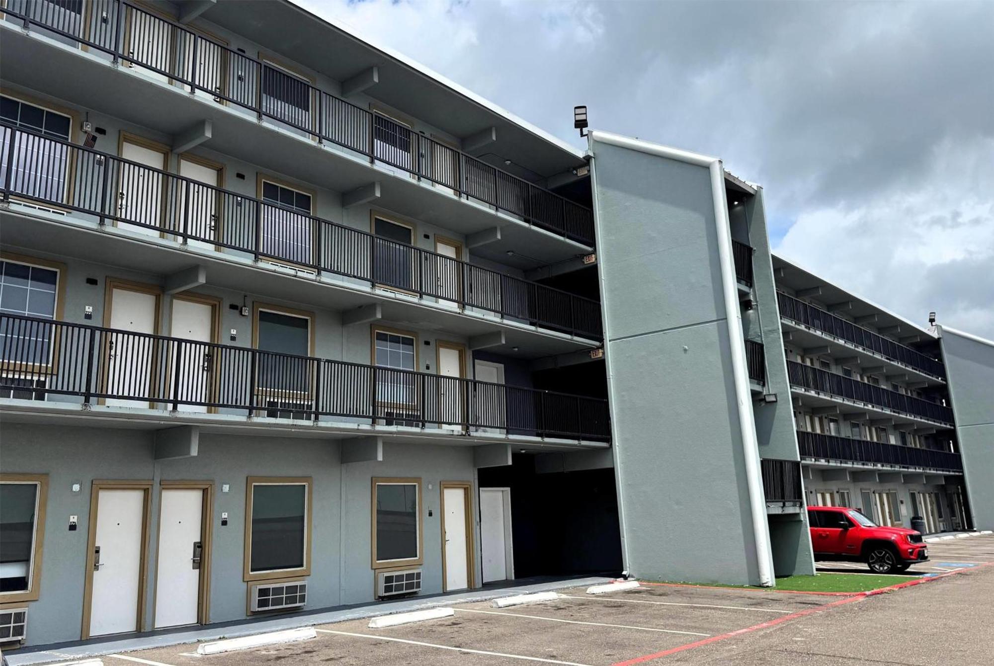 ホテル Baymont By Wyndham Corpus Christi Airport エクステリア 写真